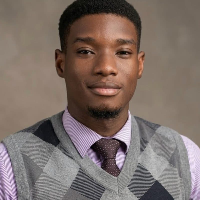 Portrait of Temitope Osatuyi
